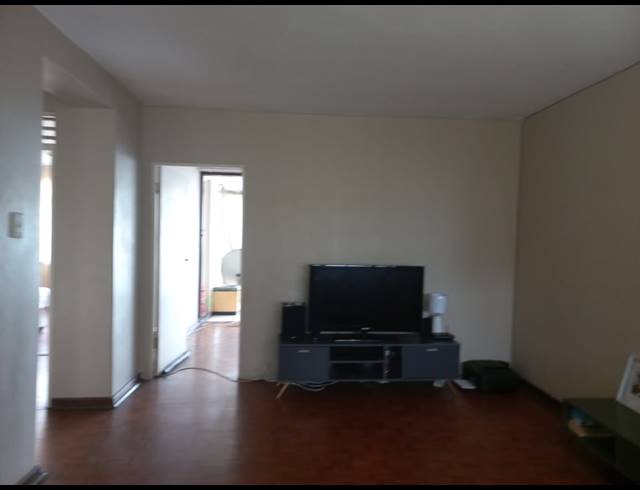 1.5 BEDROOM FLAT FOR SALE IN SOUTH BEACH